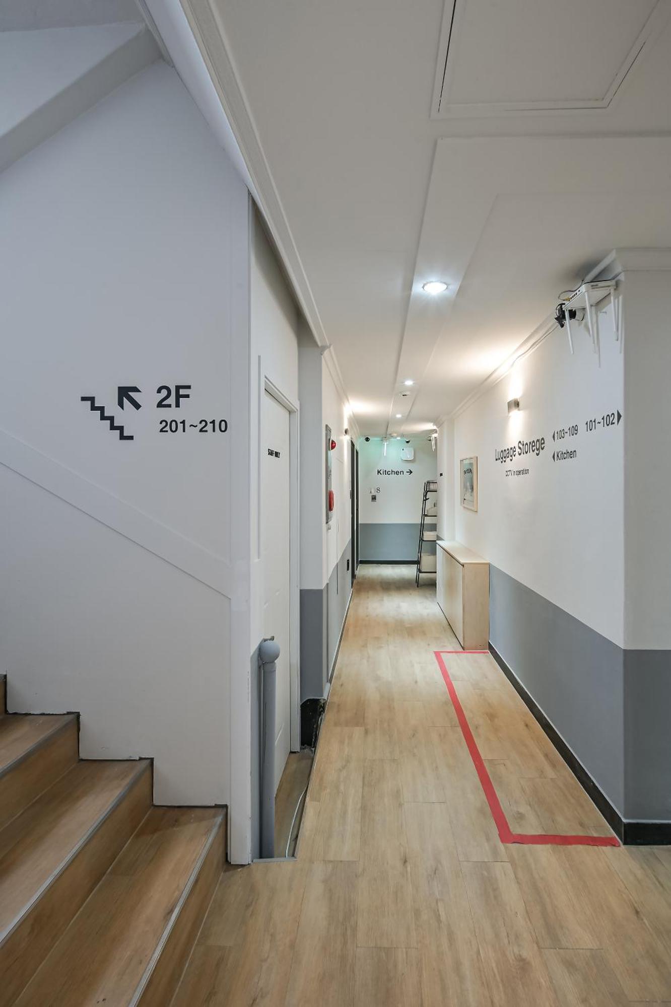 Ssh Myeongdong Dongdo Hostel Сеул Экстерьер фото