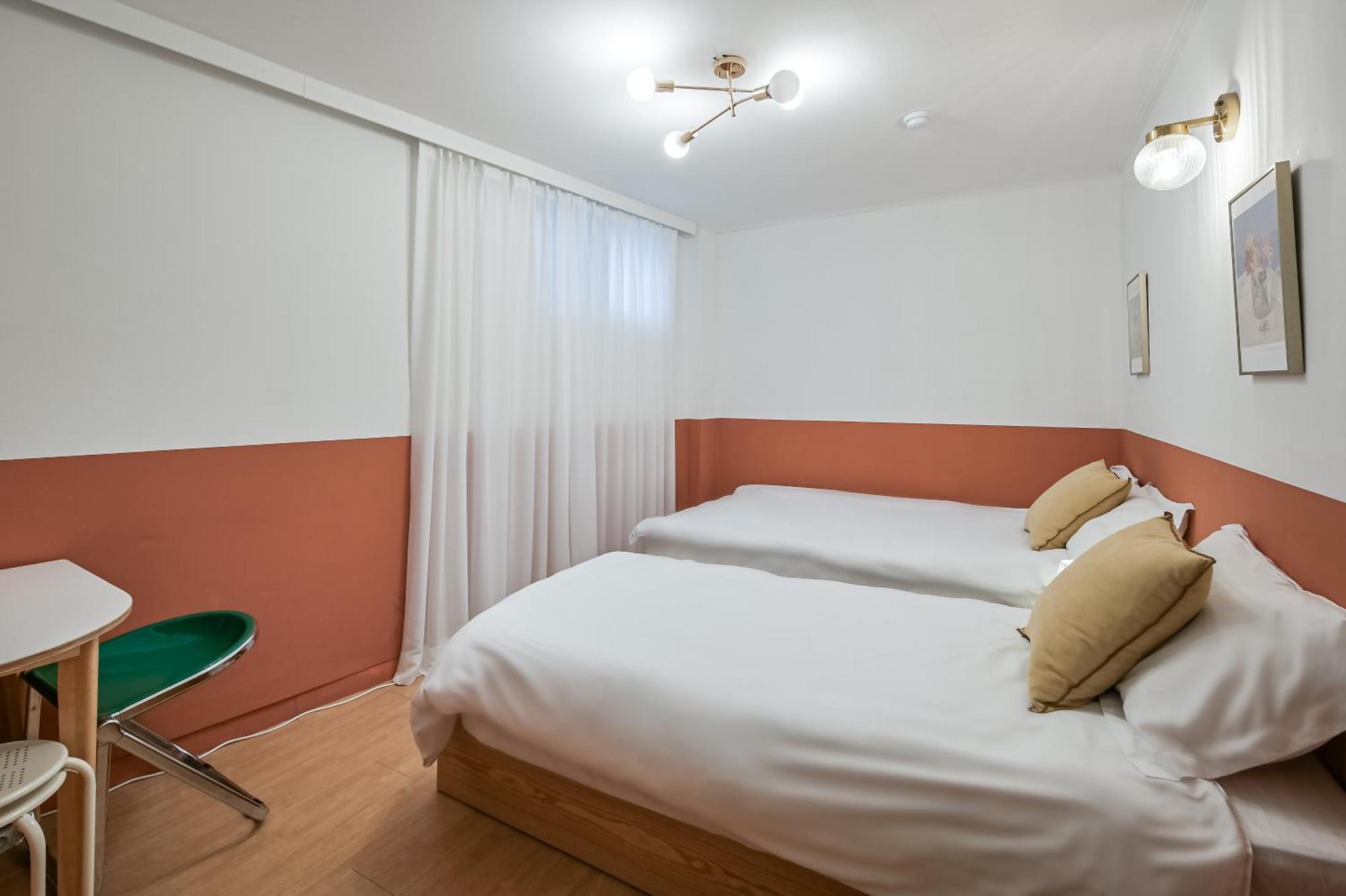 Ssh Myeongdong Dongdo Hostel Сеул Экстерьер фото